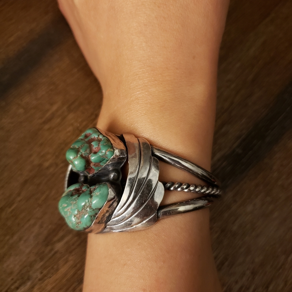 Vintage Sterling Silver Turquoise Cuff Bracelet - Picture 10 of 15